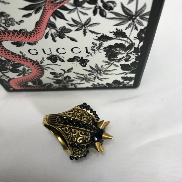 Gucci  Runway Ring with Black Orb & Spikes - Picture 8 of 10